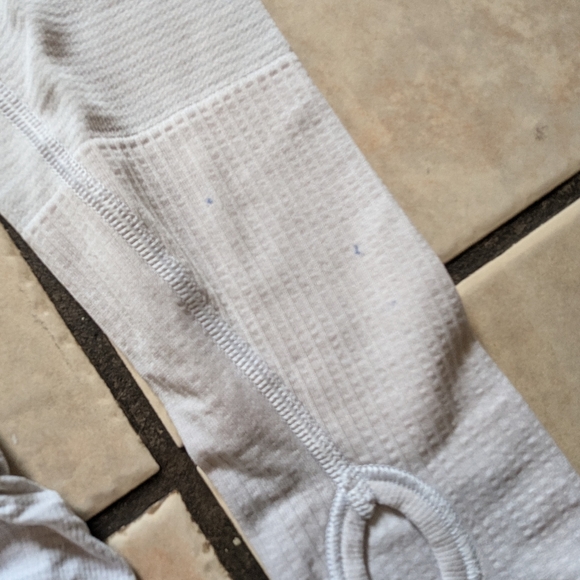 Lululemon Swiftly Tech Long Sleeve *Scoop *Ruched - Picture 4 of 4